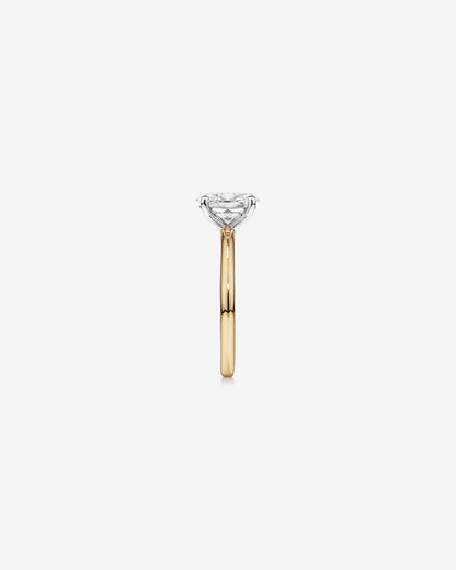Oval Engagement Ring