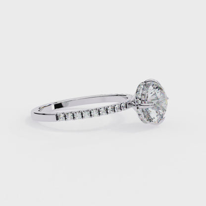 Solitaire Round with side diamond