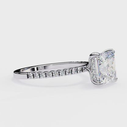 Solitaire Princess with side diamond